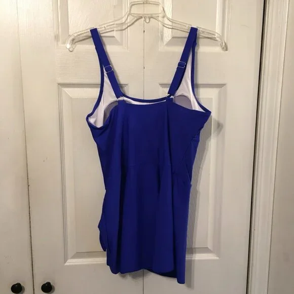 Women's One-Piece Swimdress  NWOT - Picture 3 of 7